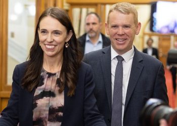 Jacinda Ardern deja jefatura de gobierno de Nueva Zelanda en ceremonia oficial