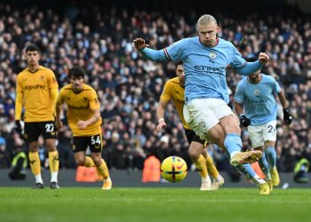 Manchester City presiona al Arsenal con hat-trick de Haaland ante Wolverhampton
