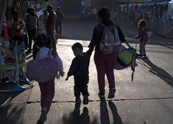 Los niños migrantes son las víctimas olvidadas del Título 42 en Tamaulipas