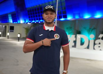 Rolando Blackburn: «Nicolás Muñoz y Roberto Chen me han dicho que vengo al mejor equipo»