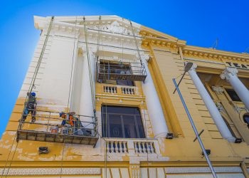 Gobierno trabaja en revitalización de edificios de importancia histórica de El Salvador