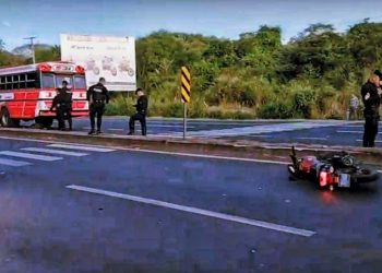 Accidente de tránsito en Sonsonate deja a un motociclista muerto