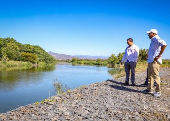 ANDA verifica sitios de instalación de boyas en río Lempa