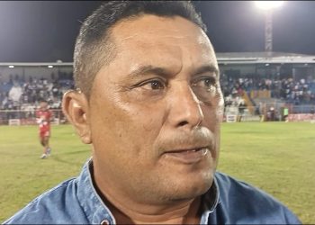 Ricardo Serrano, técnico de Chalatenango: «No nos asusta el descenso, estamos pensando en clasificar»