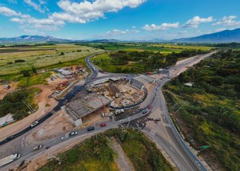 Construcción del paso a desnivel de Sacacoyo lleva un 50 % de avance
