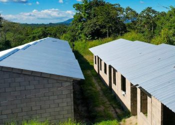 Construcción de casas tienen un 80 % de avance en San Bartolomé Perulapía, Cuscatlán