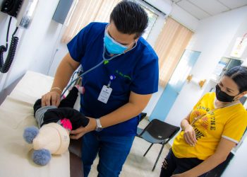 El ISSS amplía horarios en unidades médicas de Chalatenango y San Francisco Gotera