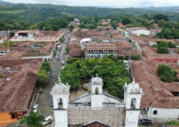 ARENA y el FMLN bloquearon propuestas de reordenamiento