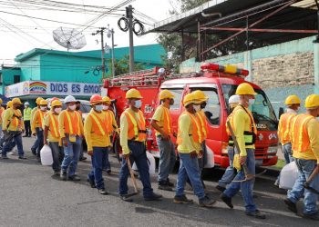 50 equipos de privados de libertad trabajan para la comunidad todos los días