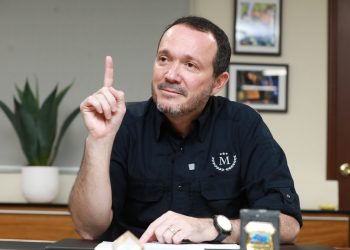 «La gente pedía seguridad y nosotros la estamos dando. Eso es democracia»: Gustavo Villatoro, ministro de Justicia y Seguridad