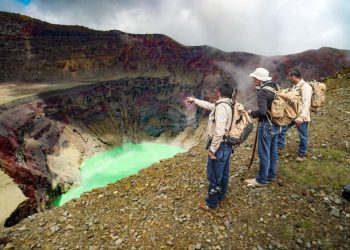 Volcán Ilamatepec tiene comportamiento normal