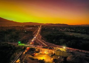 Fases II y IV del  periférico Gerardo Barrios en San Miguel tiene un avance cercano al 80%