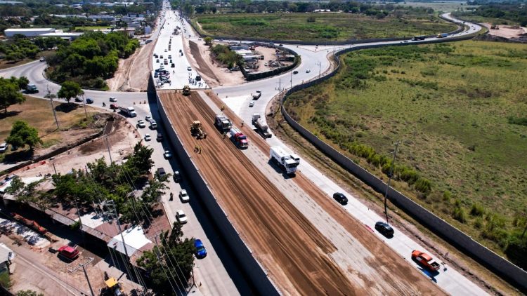 Las adquisiciones estatales fueron regidas
durante 23 años por normativa ya desfasada.