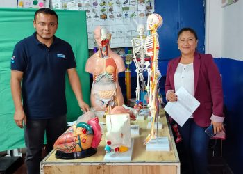 Fortalecen el bachillerato de Salud en Santiago de María, Usulután