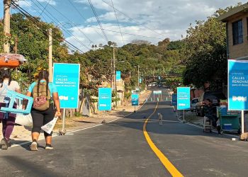 Entregan la renovación de calles en El Carmen, Cuscatlán