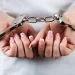 Acusan a mujer de asesinar a su esposo en Santa Ana