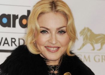 Un ayuntamiento francés «ruega» a Madonna que les preste un cuadro