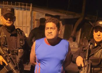 Capturan a empleado de alcaldía responsable de organizar suspensión de recolección de basura en San Marcos