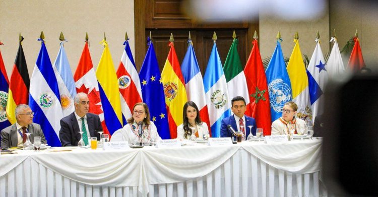 La canciller Alexandra Hill Tinoco expone logras al cierre de 2022.