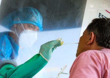 Realizan jornada de pruebas para COVID-19 en San Salvador y La Libertad