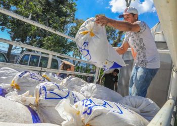 Instituto de Bienestar Animal entrega alimento a 30 refugios