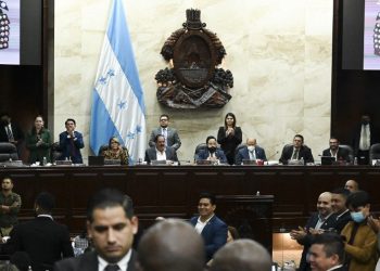 Diputados anuncian acuerdo para elegir nueva Corte Suprema en Honduras