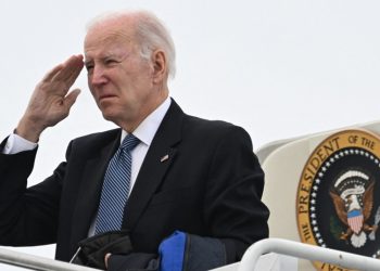 Republicanos critican a Joe Biden por manejo del incidente del globo chino