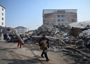 Casi 26 millones de afectados por terremoto en Turquía y Siria, según OMS