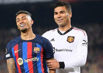 El Barcelona se juega su futuro en Europa League en Old Trafford
