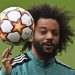 El laureado lateral izquierdo brasileño Marcelo vuelve al Fluminense