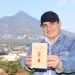 «La literatura me ayudó a salvar la memoria de mi familia y a conectar con otras personas»: Mario Quiñónez, escritor salvadoreño