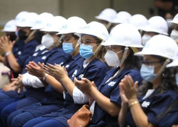 Incrementa la matrícula de mujeres en carreras técnicas y científicas en El Salvador