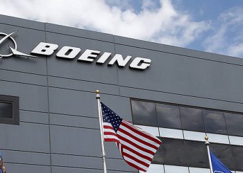 Boeing planea eliminar 2,000 empleos de finanzas y recursos humanos