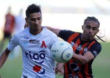 Águila y Alianza se enfrentan está tarde en un duelo de altura, la imbatibilidad está en juego