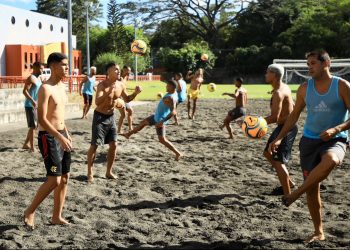 El CR Flamengo brasileño practicó en la arena previo al Americas Winners Cup El Salvador