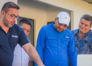 ANDA inspecciona pozo Caña Brava, en Santiago Texacuangos