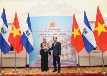 Gigantes asiáticos ya son parte de la nueva diplomacia salvadoreña bajo la gestión Bukele 