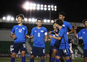 La sub-17 de El Salvador derrota 3-2 a Trinidad y Tobago en tiempo extra y ahora está a una victoria de clasificar al Mundial de Perú