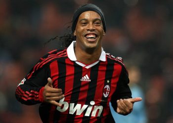 Ronaldinho se convierte en el fichaje estrella de Ibai Llanos para la Kings League