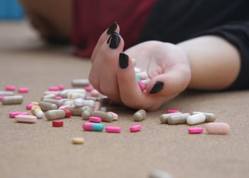 América, única región con aumento en mortalidad por suicidio, según OPS
