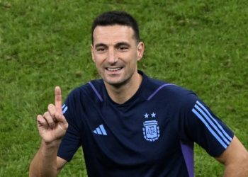 Lionel Scaloni será la estrella que iluminará el 30 aniversario del Grupo Megavisión