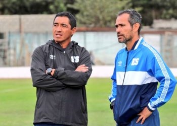 Juan Carlos Serrano, técnico de la Azulita: «No sé hasta donde nos va a alcanzar, pero ellos saben que tenemos que dar la pelea, luchar»