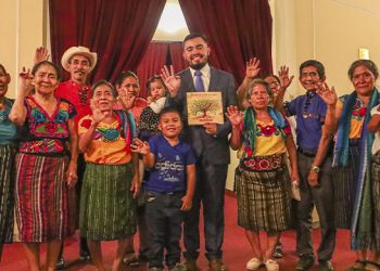 Ministerio de Cultura lanzó el libro «Nechilwiat katka ka seujti (Me contaban que una vez)…»