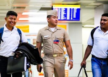 Más de 300 jóvenes han logrado plazas como marinos mercantes tras ser capacitados por la Fuerza Naval
