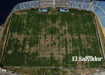 Notable mejora en la cancha del Cuscatlán, con miras al juego de Alianza-Philadelphia por Concacaf Liga de Campeones