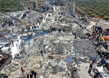 Devastador terremoto en Turquía y Siria deja sin vida a más de 4,000 personas
