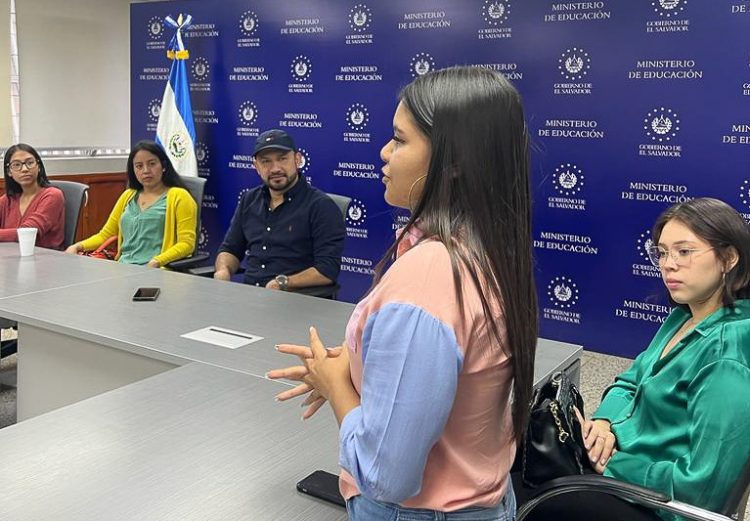Los estudiantes de instituciones de educación superior compartieron sus experiencias, valoraciones y propuestas.