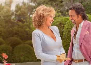 «Conquistó el corazón de todos»: Eugenio Derbez lamenta la muerte de Raquel Welch