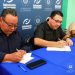 El presidente de la Defensoría del Consumidor firma carta de compromiso para el beneficio de los consumidores en Santiago Texacuangos