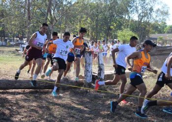 Atletismo definió a sus campeones de campo traviesa